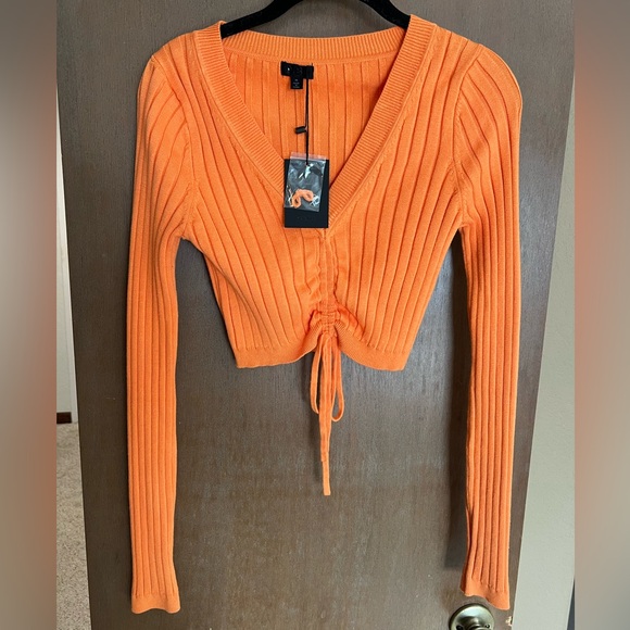 NBD Long Sleeve - Picture 2 of 4